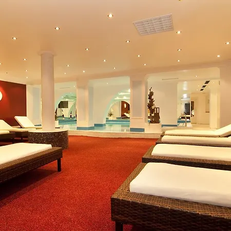 Hotel Kronberg - Garni 4*